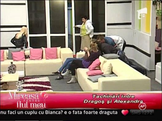 Tachinari intre Dragos si Alexandra