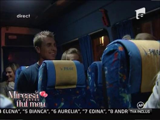 Concurentii au fost in club si al stand up comedy!