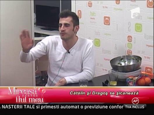 Catalin si Dragos se sicaneaza