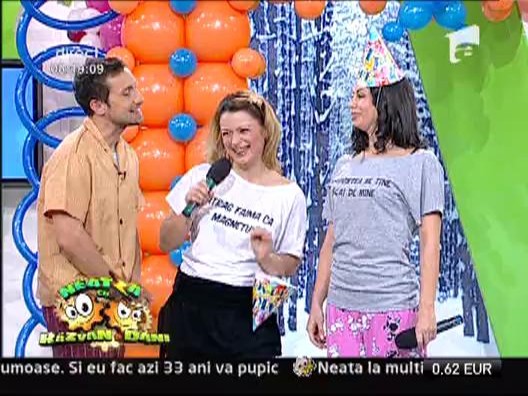 Trupa de fete Pin-Up Girls la Neatza