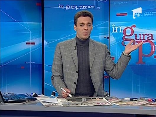 Mircea Badea rade de afisul in care apare Sebastian Lazaroiu