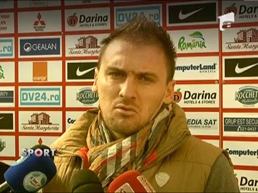 Gigi Becali rade de Dinamovisti