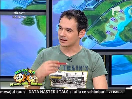Razvan si Dani s-au distrat la pacanele