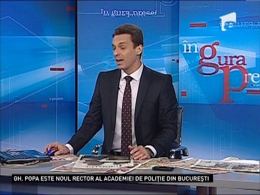 Mircea Badea urmareste vedete pe Twitter