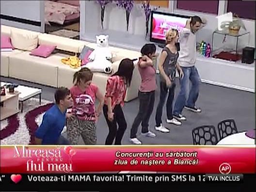 Concurentii s-au distrat la petrecerea organizata de ziua de nastere a Biancai