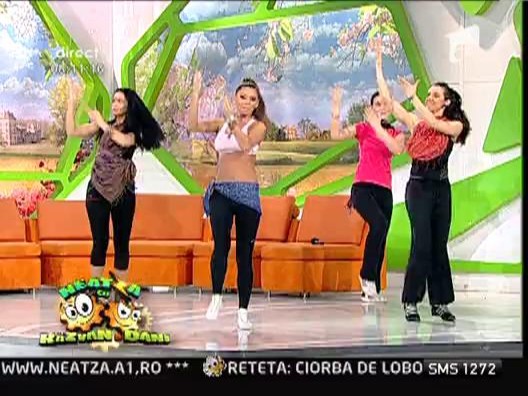 Ritmuri exotice si miscari ametitoare pentru Roxana Vancea!