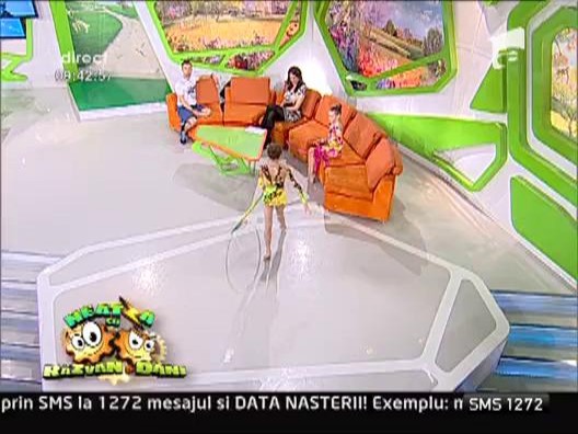 Demonstratie de gimnastica ritmica