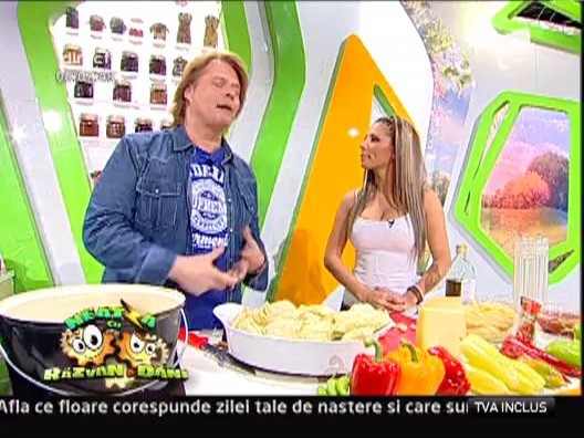 Coltunasi cu sos de ardei