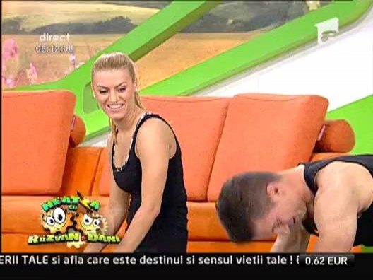 Antrenament de tip circuit cu Roxana Vancea