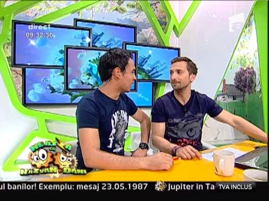 Razvan recita poezii