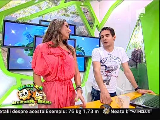 Razvan e terorizat de muncitori