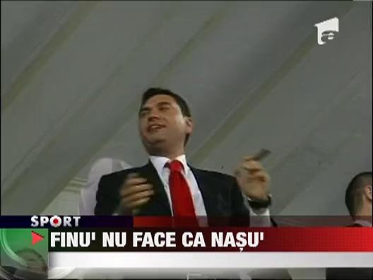 Cristi Borcea il apara pe Becali in fata suporterilor