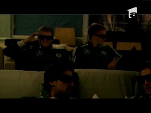 Nemtii se relaxeaza la film