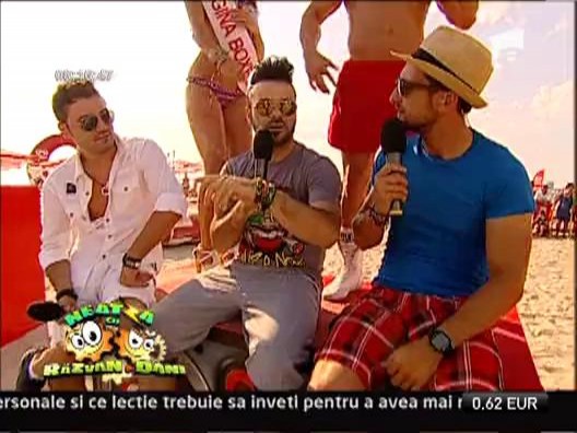 Ryan si Radu, munca si plaja