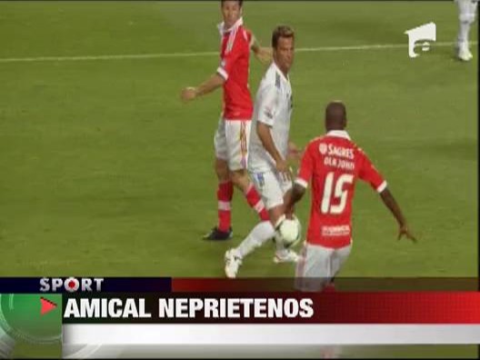 Figo si prietenii sai au strans 200 de mii de euro din bilete, dupa amicalul de 5 stele cu Benfica