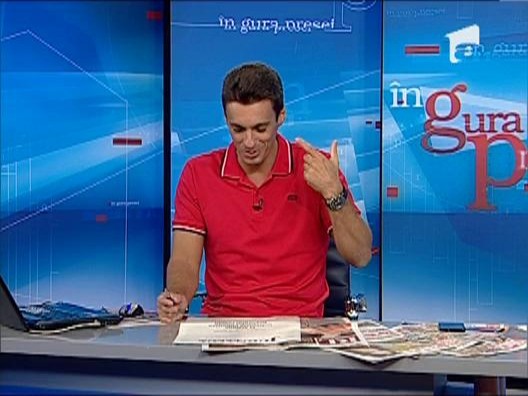 Mircea Badea: &ldquo;Toti propagandistii lui Basescu vor ca romanii sa nu mearga la referendum&rdquo;