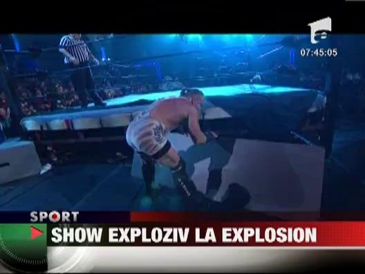 Wrestlerii din TNA au facut spectacol la Explosion