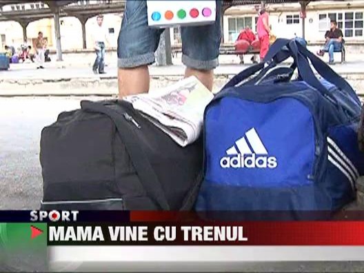 Mama Cristinei Bujin a plecat la Londra cu trenul