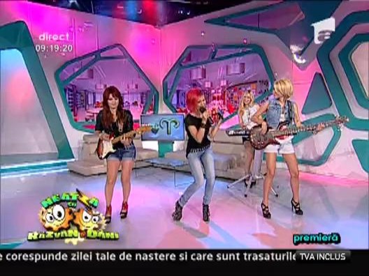 Videoclip in premiera la Neatza! Blaxy Girls - "Mi-e dor"