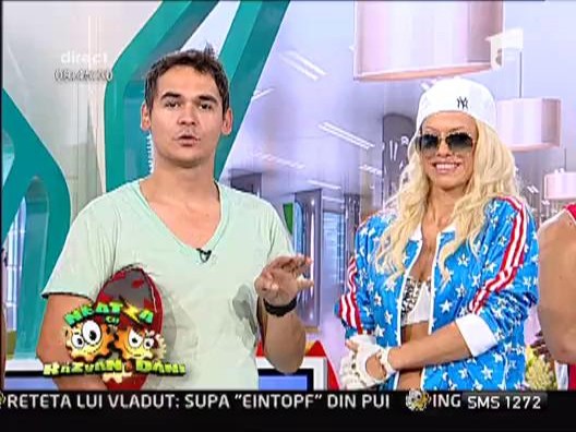 Anda Adam a luat lectii de rap in America!