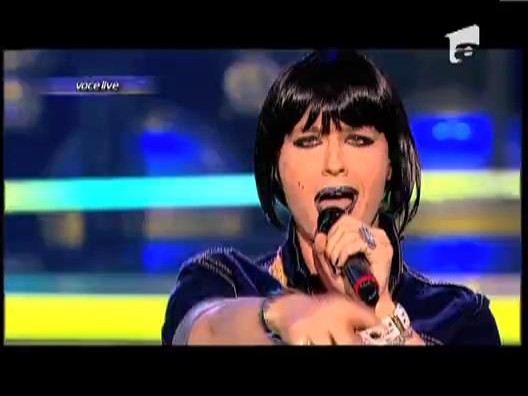 Jorge, sosia lui Jessie J - "Price Tag"