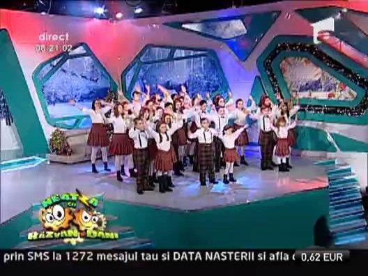 Corul Nostalgia - Veniti astazi credinciosi