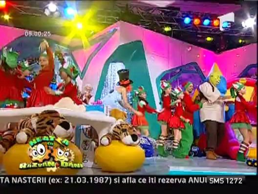 DJ Rynno & Sylvia - Rockin' around the Christmas tree