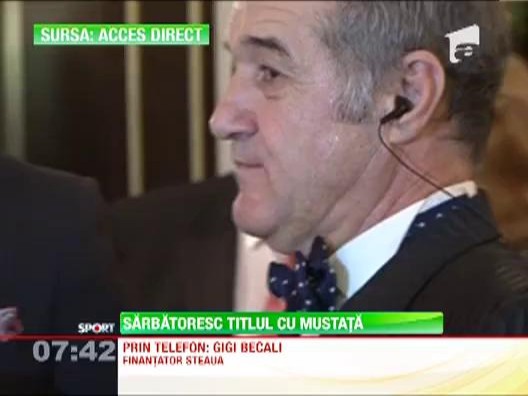 Steaua cu mustata!