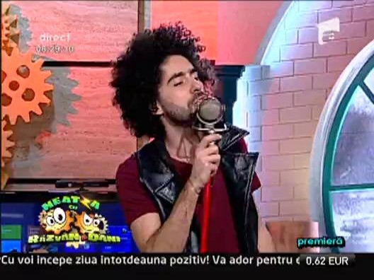 Premiera la Neatza! Viky Red - "Deep Into Your Heart"