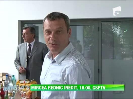 Cum decurge o zi din viata lui Mircea Rednic