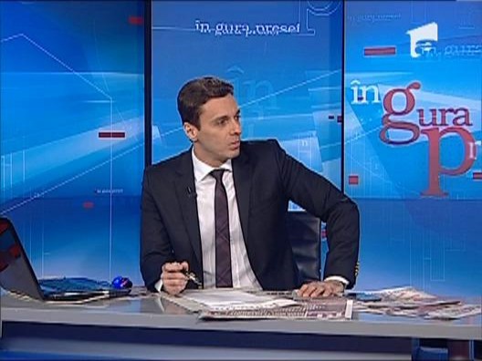 Mircea Badea: "Satisfactia de a il vedea pe Basescu cum se injura cu slugile lui este nepretuita"