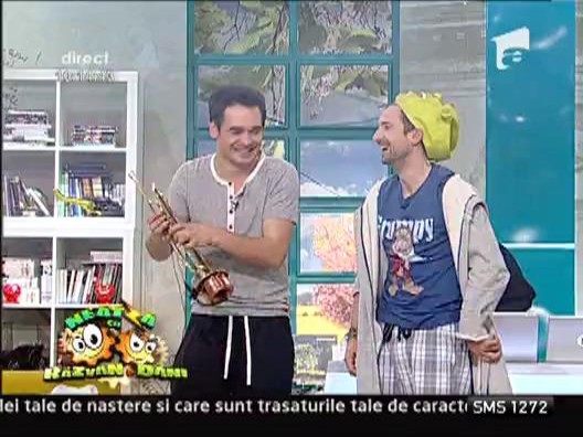 Razvan canta la trompeta
