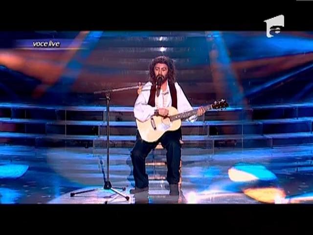 Ioana Anuta se transforma in Demis Roussos - "My friend, the wind"