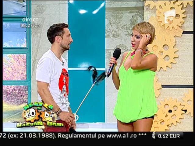 Rocsana Marcu si-a schimbat look-ul!