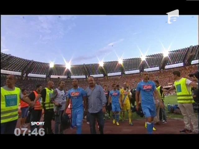 Napoli si-a prezentat lotul si noul echipament cu 60.000 de oameni in tribune!