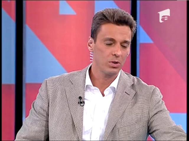 Mircea Badea: "Fantasma lui Basescu este sa faca emisiunea In gura presei"