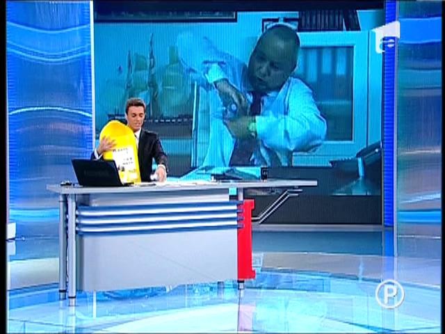 Vezi aici cum reactioneaza Mircea Badea cand aude ceva despre blocarea traficului!