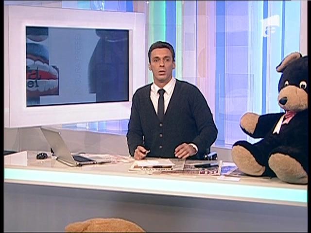 Mircea Badea: "Posturile de televiziune din Rom&acirc;nia nu emit ca să o mulţumească pe preşedinta CNA"