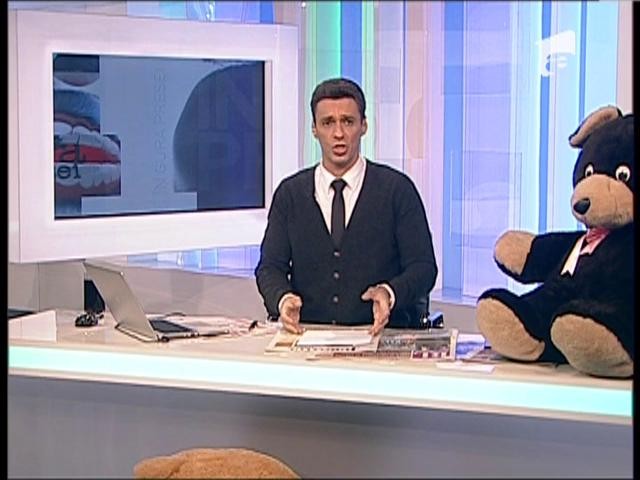 Mircea Badea: "Băsescu a făcut-o ipocrită şi coruptă pe Monica Macoveni"
