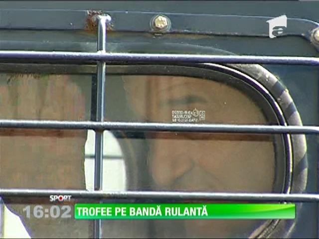 Trofee pe bandă rulantă pentru stelişti