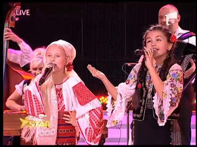 "Sanie cu zurgălăi": Cornelia și Ingrid au fost cele mai populare fete