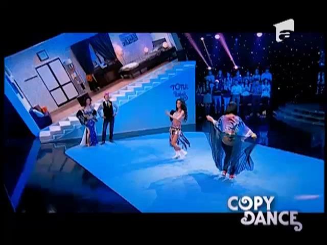 Proba Copy Dance: Ozana Baranacea și Daniela Crudu dansează pe ritmuri orientale