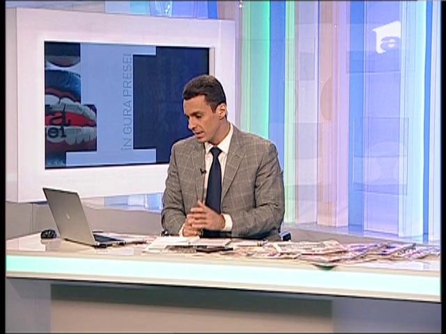 Mircea Badea recită o strofă din poezia scrisă de Traian Băsescu