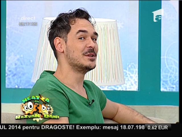 La 2 ani, recită toată poezia Luceafărul