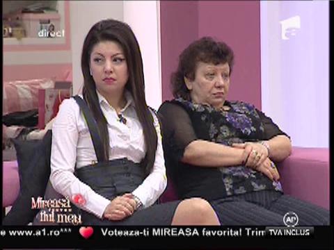 Corina și Iuliana o acuză pe Oana că i-a făcut ochi dulci lui Traian!