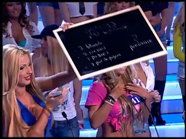 Alex Velea a fost olimpic la matematică! O blondă l-a pus să rezole o problemă dificilă