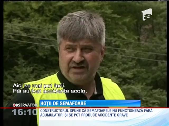 Restricții de circulație &icirc;n Defileul Jiului din cauza hoților de semafoare