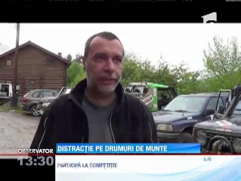 &Icirc;mpătimiţi de offroad din toată Europa s-au aşezat la start &icirc;n  Munţii Banatului