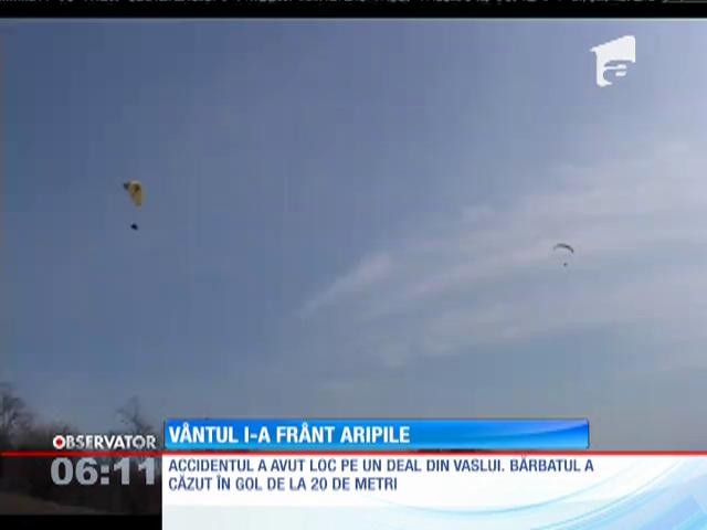 A căzut cu parapanta de la o &icirc;nălţime de 20 de metri