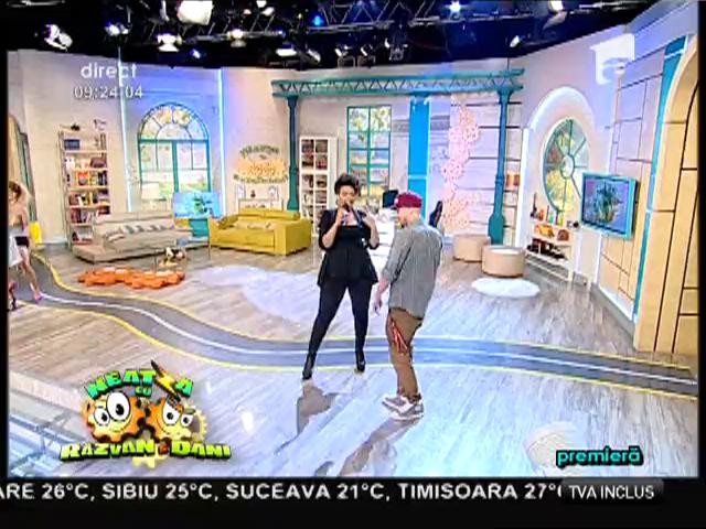 Premieră! Julie Mayaya feat. Blazon - "Las-o aşa"